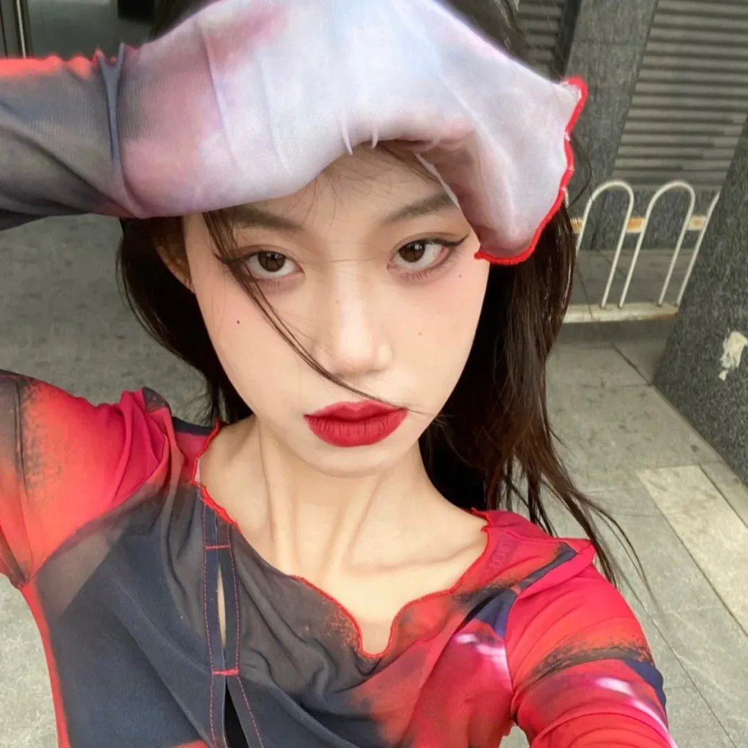 住楼上的女人